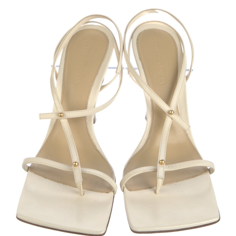 Bottega Veneta Cream Minimalist Heels